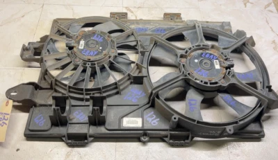 Ventilador de refrigeración eléctrico Torrent Equinox 2006-2008 motor y conjunto de cubierta del ventilador OEM Foto 1 de 4