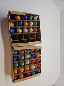 39 VINTAGE MULTICOLOR C9 CERAMIC CHRISTMAS BULBS   - Picture 1 of 5