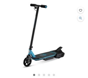 NEW Mongoose React E1 Electric Kids Scooter 6 MPH with Battery and Charger