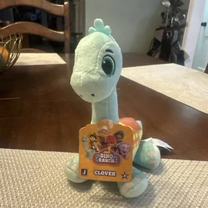 Peluche Dino Ranch Trébol Dinosaurio 6"" 2021 - Imagen 1 de 6