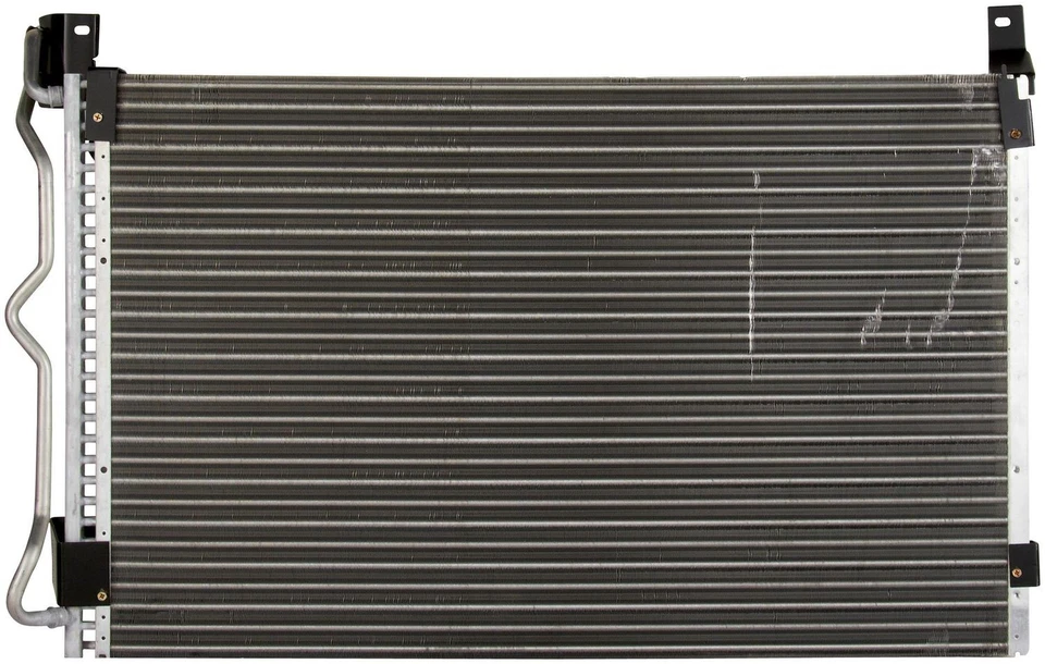 Condensador Spectra Premium 7-4011 A/C - Imagem 1 de 4