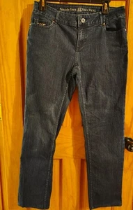 Simply Vera Wang Damengröße 6 dunkle Waschung gerades Bein Jeans Taschen - Bild 1 von 6
