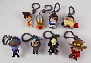 Lote de 8 llaveros clips para colgar mochila Blizzard Overwatch - Imagen 1 de 5