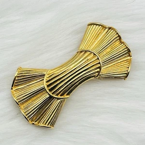 Vintage Mimi Di N Belt Sash Buckle 2 Piece Gold Tone Bow Tie - Picture 1 of 6