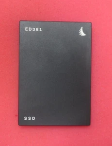 Disque SSD ED381 1,92 To SATA 6 Go/s MLC NAND 2,5 POUCES ED381-2100 - Photo 1/5