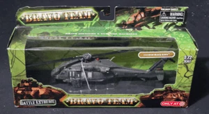 Helicóptero Unimax Toys Bravo Team US LUH-60 Black Hawk 1:72 Objetivo exclusivo - Imagen 1 de 2