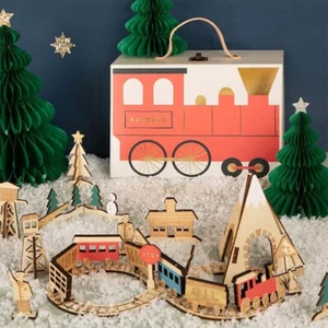WEIHNACHTEN Luxus Holzbahn Zug Adventskalender Koffer - Bild 1 von 5
