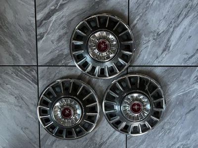 福特 1968 年野马轮毂盖轮圈盖 3 件装 — 第 1/4 张图片