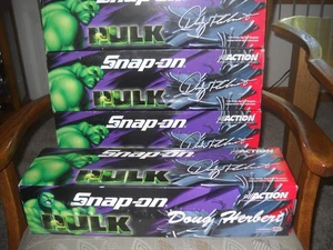๐2003-ACTION SNAP ON-HULK-1/24-TOP FUEL DRAGSTERS-DOUG HERBERT-LOTTO di 4-๐ - Foto 1 di 11
