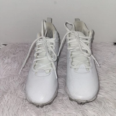 Under Armour Boy's Spotlight 3.0 Rubber Molded Cleats Size 1Y Excellent  - Image 1 of 4