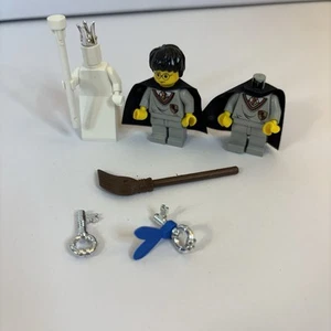 Harry Potter Lego figurines. Keys And Broom. One Head Missing. - Picture 1 of 4