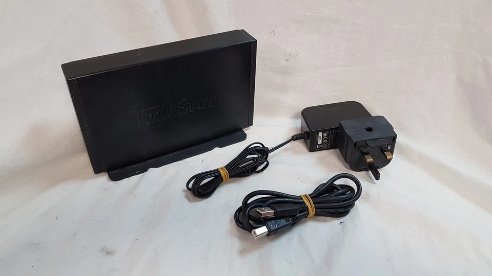 TrekStor 160GB tragbare USB 2 externe Festplatte mit Kabeln - Bild 1 von 4