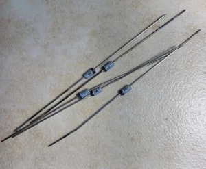 Motorola 1N5250B 20V .5W Zener Diode - NOS - Lot of 5 - Picture 1 of 1