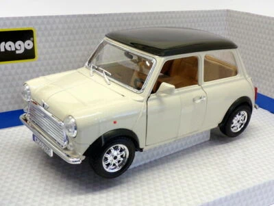 BURAGO 1:18 AUTO DIE CAST METAL  MINI COOPER 1969 COLORE CREMA    ART 18-12036 - Immagine 1 di 3