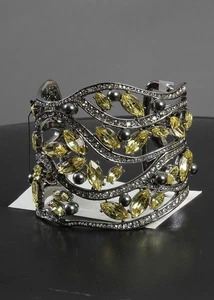 Brazalete grande St John perlas de humo con cristales de Swarovski de limón. Nuevo sin etiquetas - Imagen 1 de 2