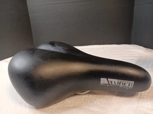 Viscount Super Soft Comfort Tuned Bicycle Seat Bike Saddle 2705 - Picture 1 of 4