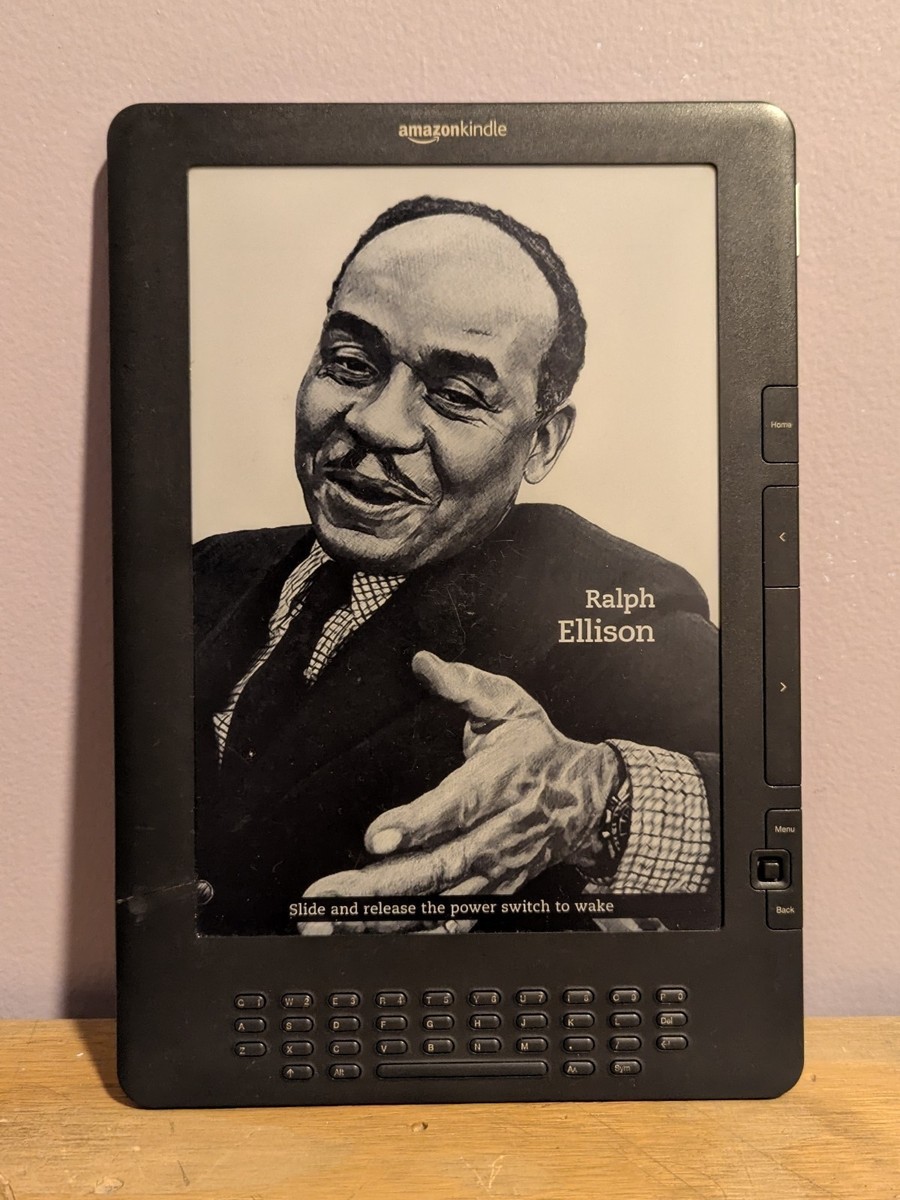 Amazon Kindle DX International 日本未発売 激レア Amazon Kindle DX International 日本未発売 激レア