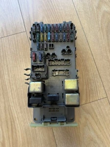 Honda Prelude 98 99 00 01 02 2,0 L Gasolina Interior Fusibles Relé Caja Bb Fabricante Original EDM - Imagen 1 de 4