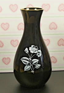 Striking Wade vaso collo conico nero gelo ©1957 nero con fiori bianchi - Foto 1 di 3
