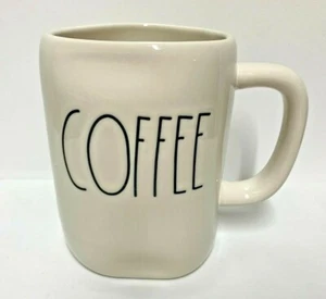 Rae Dunn ~ "CAFÉ" ~ Taza de café de marfil / cacao caliente ~ Nueva - Imagen 1 de 5