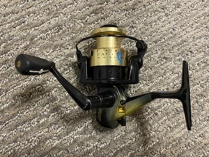 Carrete giratorio de fundición larga Eagle Claw 4430 de colección - Imagen 1 de 10