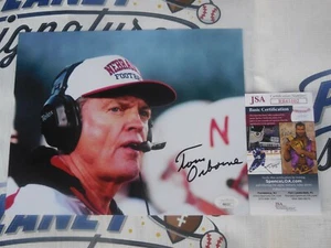 Foto firmada por Tom Osborne de Nebraska Cornhuskers 8x10 cara certificado de autenticidad JSA - Imagen 1 de 1