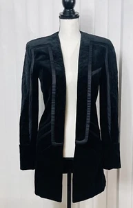 Balmain 7619, tailliertes Damen Sakko, geprägtes goldenes Knopfmuster, Gr. 36. OBO - Bild 1 von 16