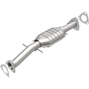 MagnaFlow Direct Fit CARB CA Catalytic Converter For Chevy S10 GMC Sonoma - Picture 1 of 4