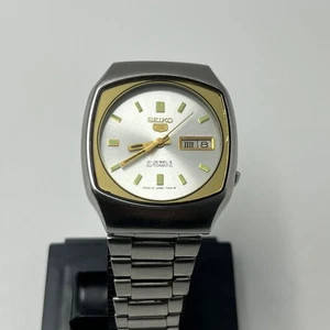 Vintage Seiko 5 Automatic Men's Watch 7009-520A Stainless Steel Watch Beige Dial - Picture 1 of 15