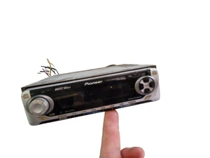 Pioneer DEH-P5450 reciever head unit cd player sexspec 00's X140 - Picture 1 of 11