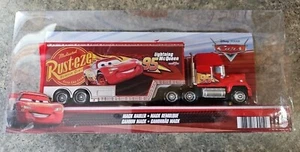 Remolque de transporte Mack Hauler Disney Pixar #95 Lightning McQueen's vehículo de transporte - Imagen 1 de 2