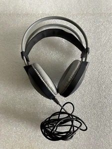 AKG M 80 MkII Stereo Headphones - Picture 1 of 5
