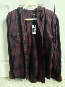 TNA Aritzia Kapuzenflanellhemd kariert geknöpft langärmelig Größe Medium - Bild 1 von 11