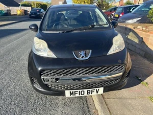 Peugeot 107 Cheap run around or first car low, tax and insurance - Picture 1 of 12