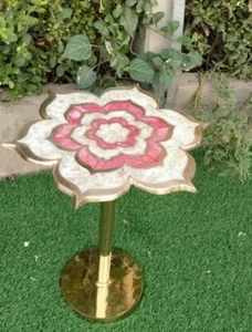 Flower Rosequartz & Mother of Pearl Table Top with Brass Work / Coffee Table top - Picture 1 of 7