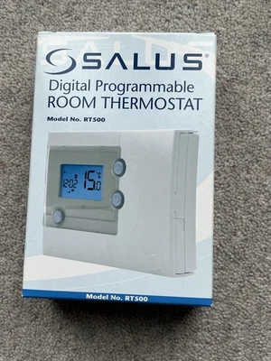 Salus RT500 Digital Programmable Room Thermostat - Image 1 of 3