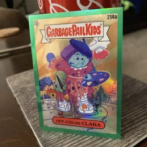 2023 Garbage Pail Kids Chrome Series 6 Green Refractor #214a Off-Color Clara/299 - Picture 1 of 7