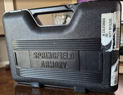 Springfield Armory XD9 XD40 XD45 Factory Hard Plastic Pistol Case Original - Image 1 of 4