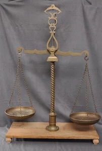 Sehr grosse Biedermeier Balkenwaage Messing viele Eichstempel 106 cm nummeriert - Bild 1 von 7