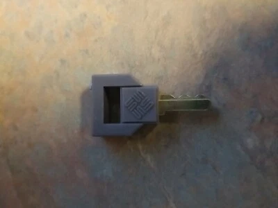 SUN "Key" for  Enterprise 250,  E250 system , Used  - Image 1 of 4