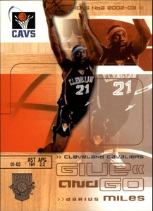 2002-03 Fleer Hot Shots Hot Hands Card #104 Darius Miles/Ricky Davis/199