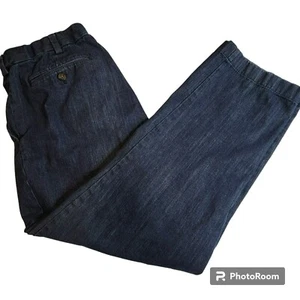 Roundtree & Yorke Jeans, Men 38x30, Med-Wash Denim, Pleated, Straight Leg, EUC - Picture 1 of 11