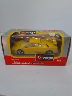 Coche modelo italiano fundido a presión Bburago 1/43 Lamborghini Diablo #4141 amarillo nuevo en caja Foto 1 de 4