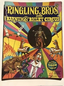 1973 Ringling Brothers and Barnum & Bailey Circus Program-Lion Jumping Fire Hoop - Imagen 1 de 9