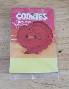 Educational Products RED PLASTIC COOKIE CUTTER - TURKEY Lot of 2 NIP - Picture 1 of 3