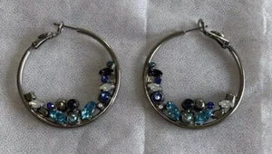 Sorrelli DISCONTINUED Electric Blue Faceted Stones & Silver Hoop Earrings - Picture 1 of 10