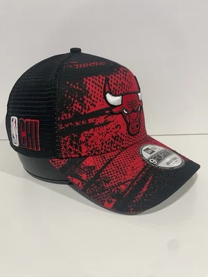 Gorra New Era Red Chicago Bulls Tip Off Marco A Trucker 9FORTY Correa NBA Foto 1 de 4