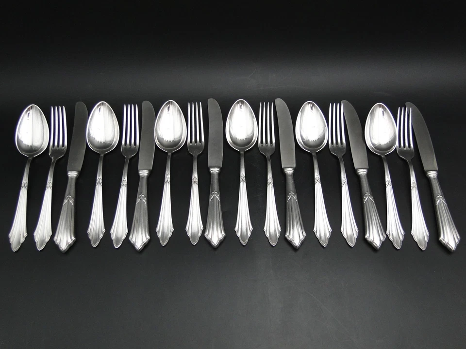 WMF Speisebesteck Fächermuster Modell 900 versilbert Besteck Jugendstil 18 Teile - Image 1 of 4