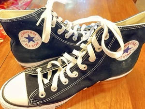 Womens Size 11.5 Men’s 9.5 Converse Chuck Taylor High Top Black Tennis Shoes - Picture 1 of 8