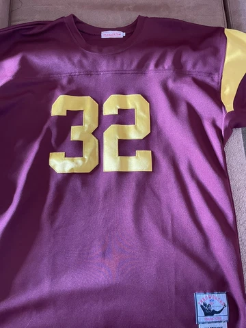 Mitchell & Ness Throwbacks O.J. Simpson Jersey USC Cover
